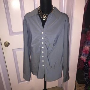 Van Heusen blue form fitting button down XXL